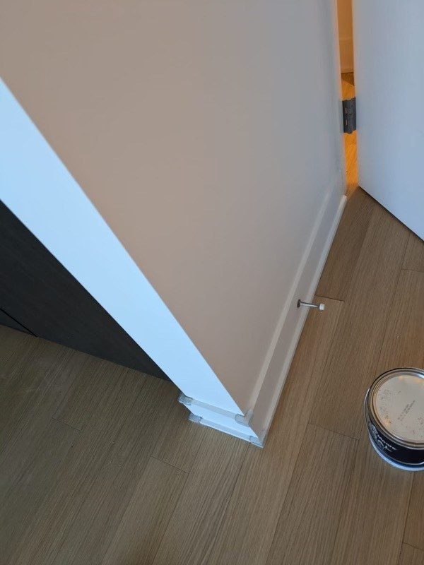 Painted residential rooms and millwork — photo 21 of 26